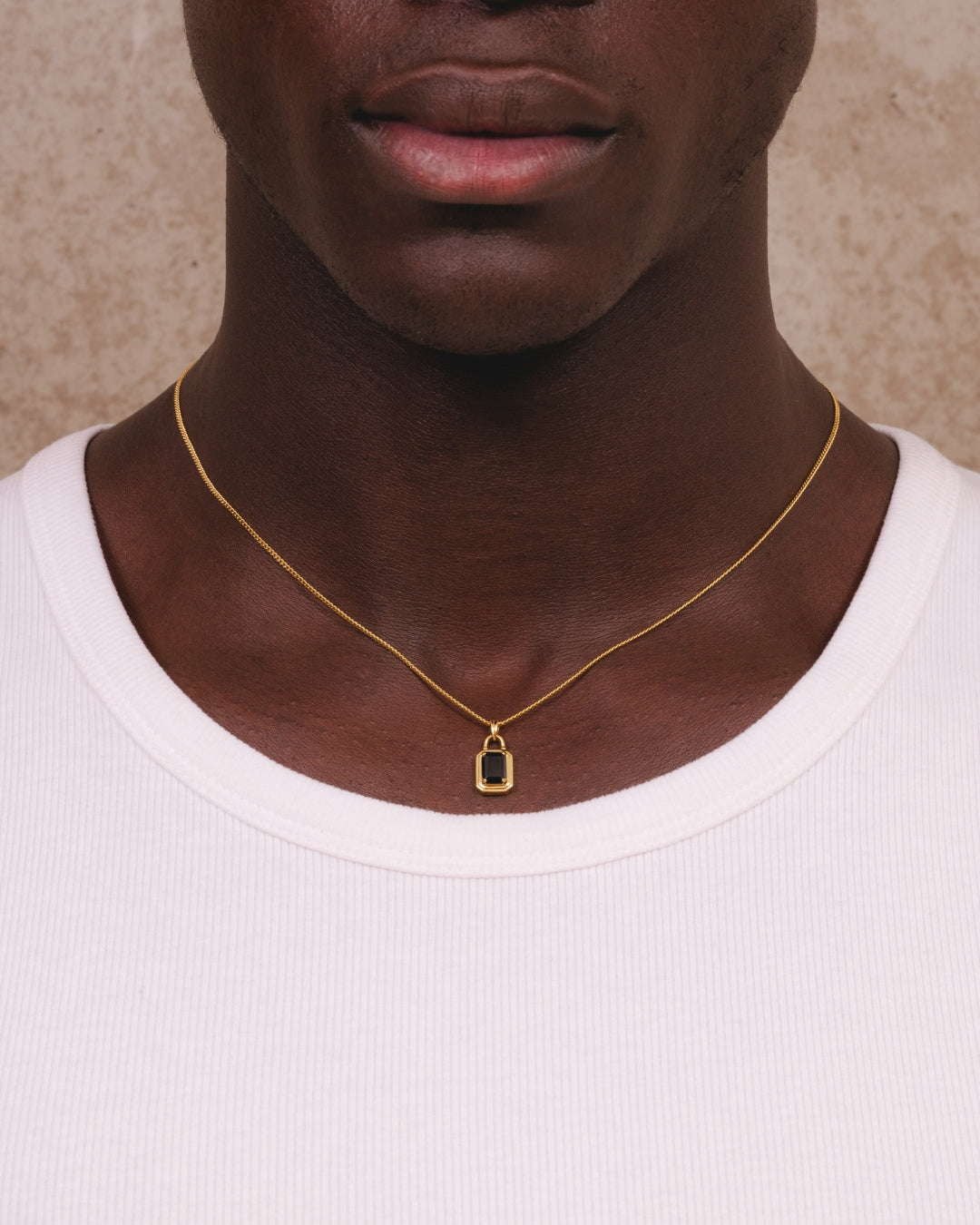 Solitaire Necklace - Gold Onyx