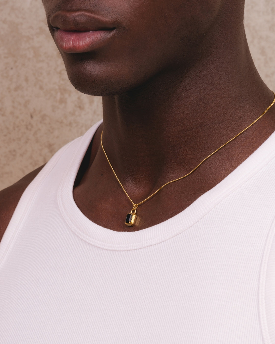 Solitaire Necklace - Gold Onyx