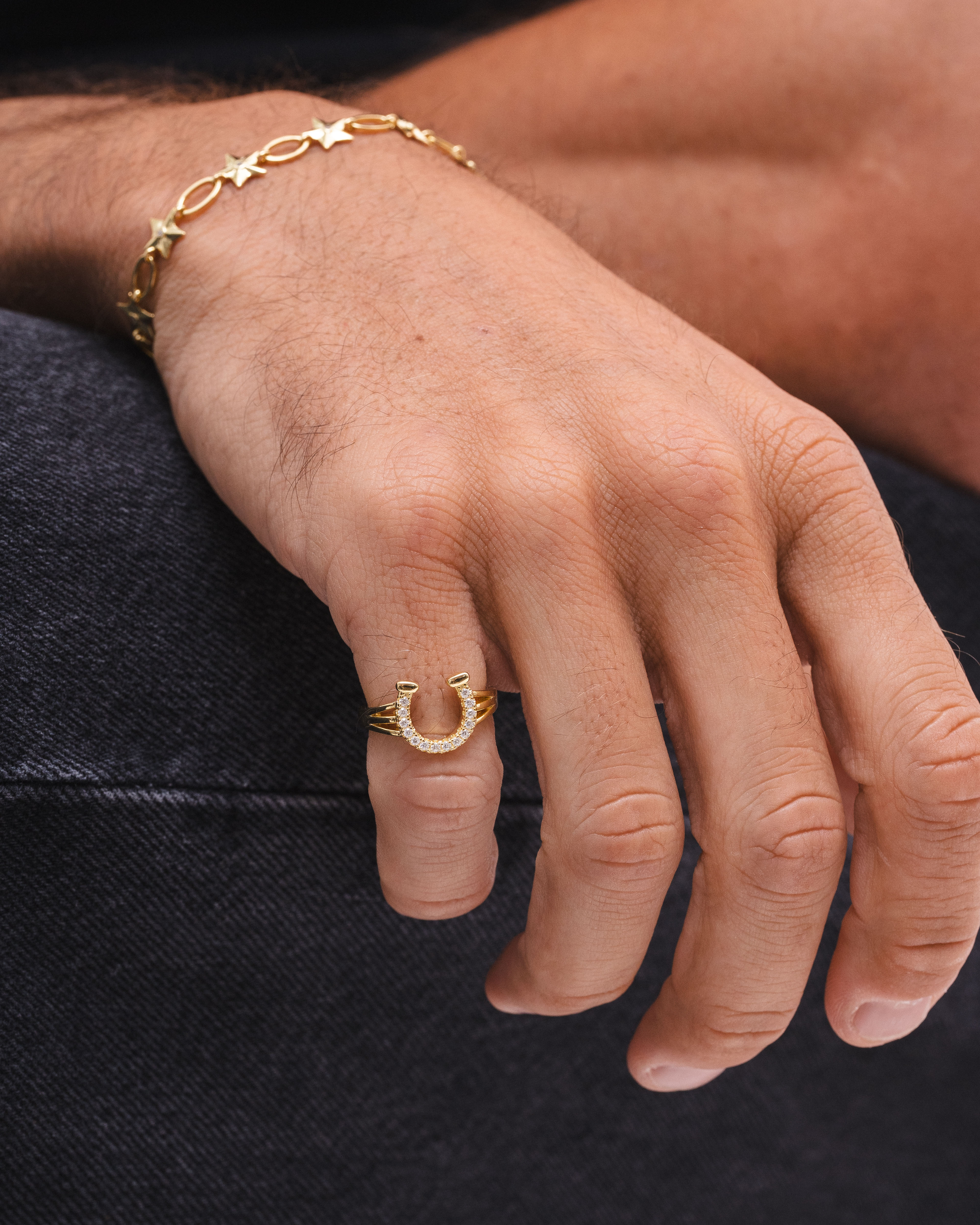 Studded Horse Shoe Ring - Gold – COMMONLINES