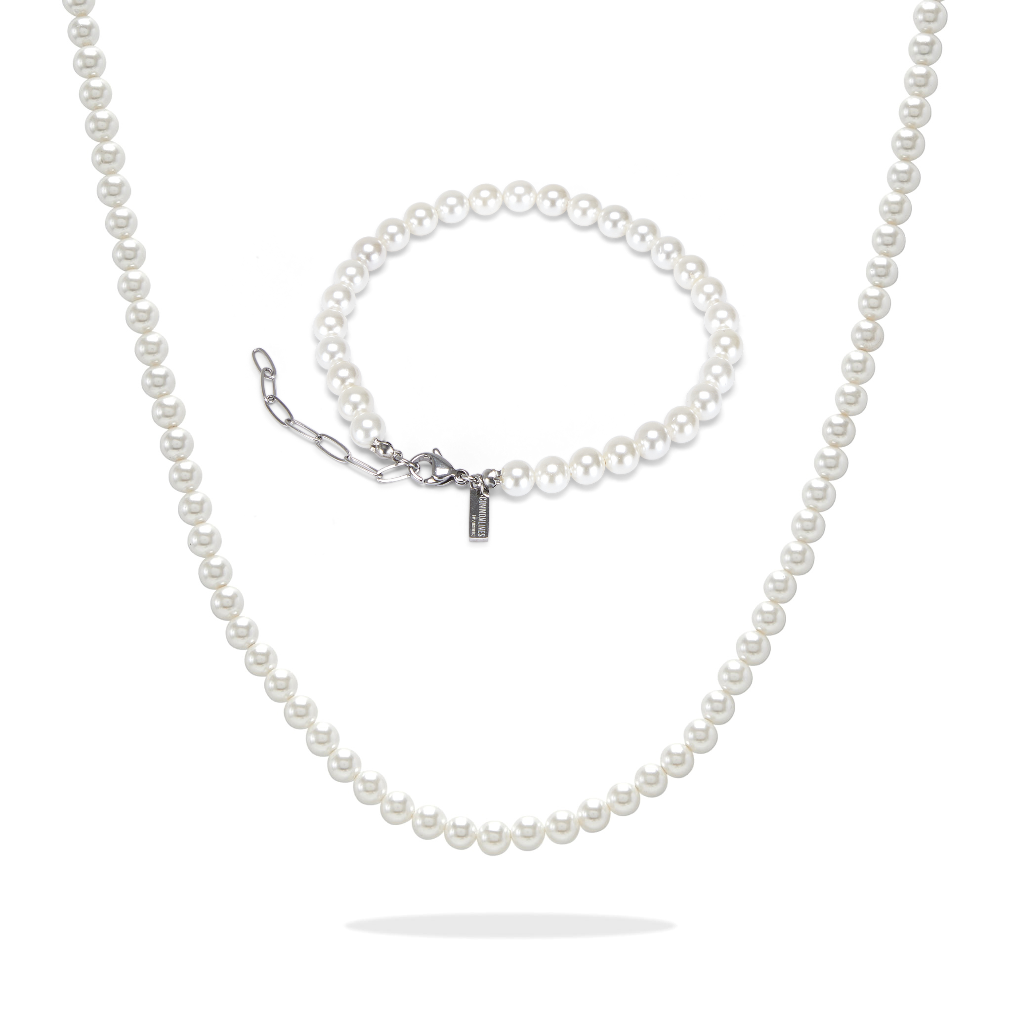 The Classic Pearl Set